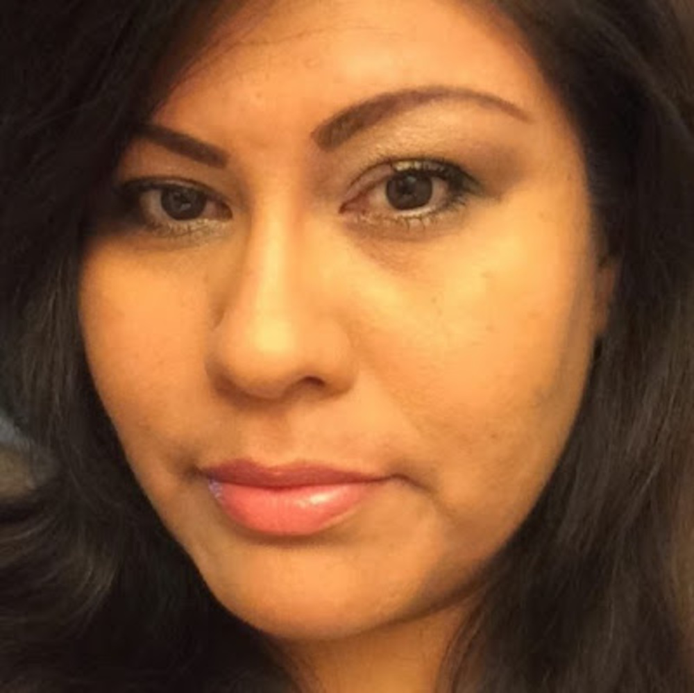 Meet your Posher, Lydia